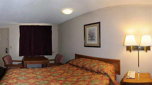 Knights Inn Columbus/Franklinton Eksteriør bilde